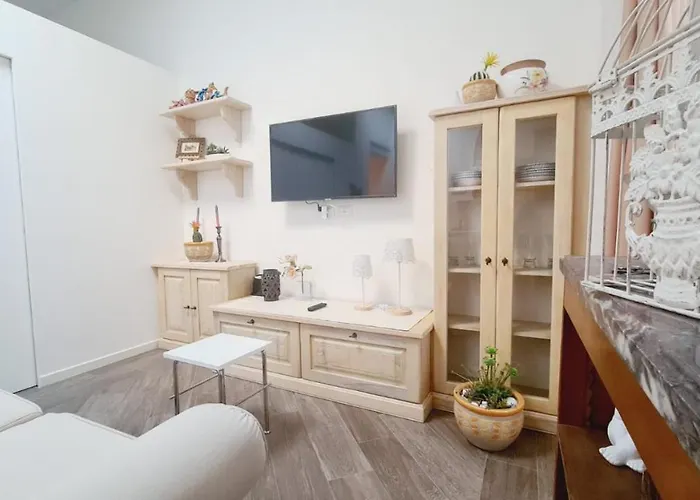 Apartment Trastevere Rome's Heart Charming & Cozy 2 Rom