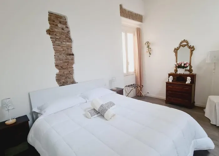 Apartment Trastevere Rome's Heart Charming & Cozy 2 Rom